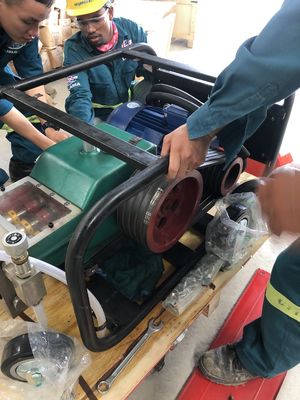 μηχανή δοκιμής υδραυλικών αντλιών 7.5kw 700bar για τη δοκιμή πίεσης σωλήνων ελαίου